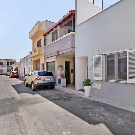 Notti In Salento Apartment *